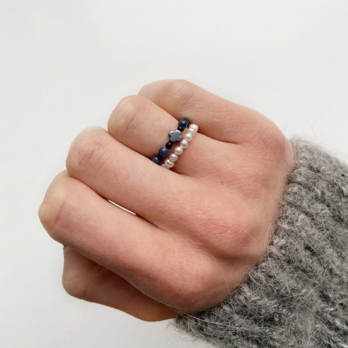 Zestaw: elastyczny różaniec na palec Wiktoria szafir obrączka pierścionek perły